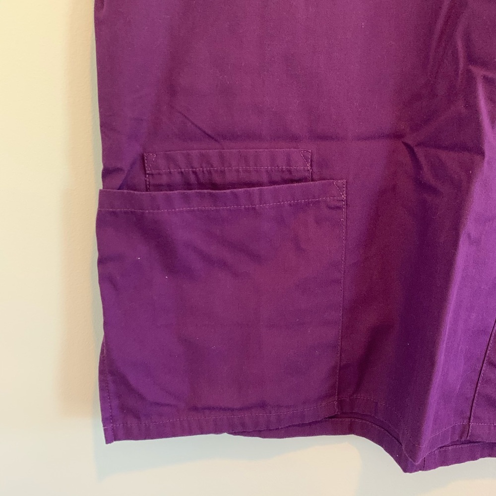 Cherokee Scrub Top - Picture 4 of 4